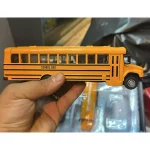 ماشین طرح اتوبوس مدرسه مدل 8066