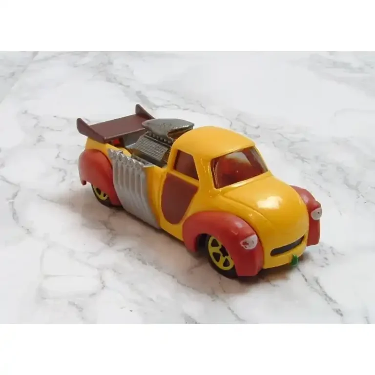 ماشین سگ فنری توی استوری Hot Wheels مدل DASCH N’ DOG